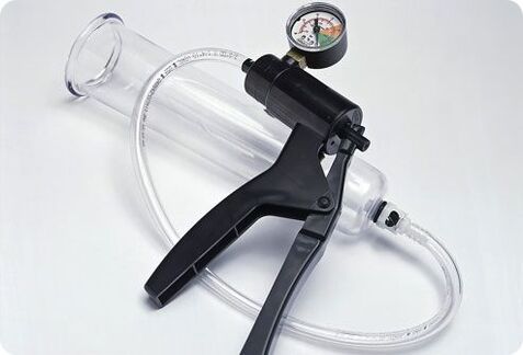 Vacuum pump with manometer for penis enlargement
